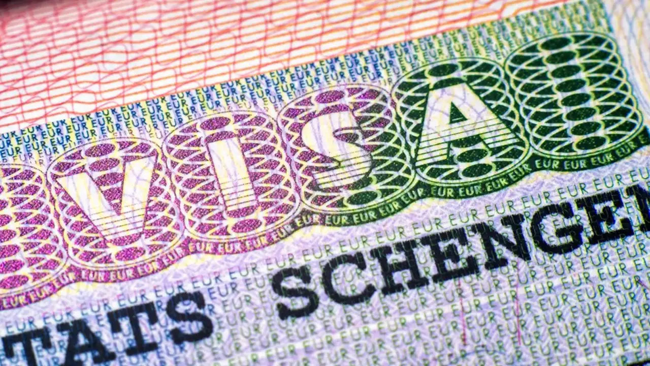 AB: Schengen'in İspanya'ya Kapatılması Gündemde Değil