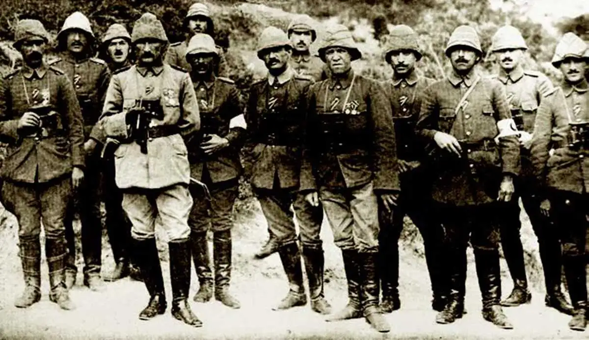Askeri Mücadele, Mustafa Kemal Atatürk